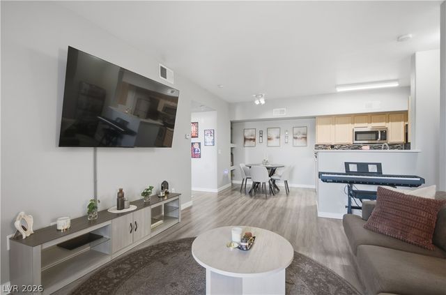 2615 West Gary Avenue 2067, Las Vegas, NV 89123