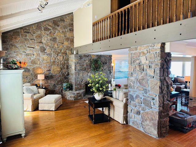 57450 Oklahoma 125 595, Monkey Island, OK 74331