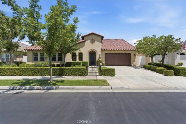 12706 Stillbrook Drive, Bakersfield, CA 93311
