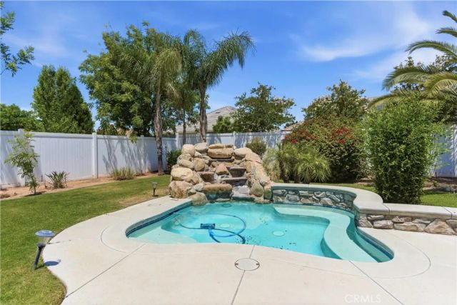 12706 Stillbrook Drive, Bakersfield, CA 93311