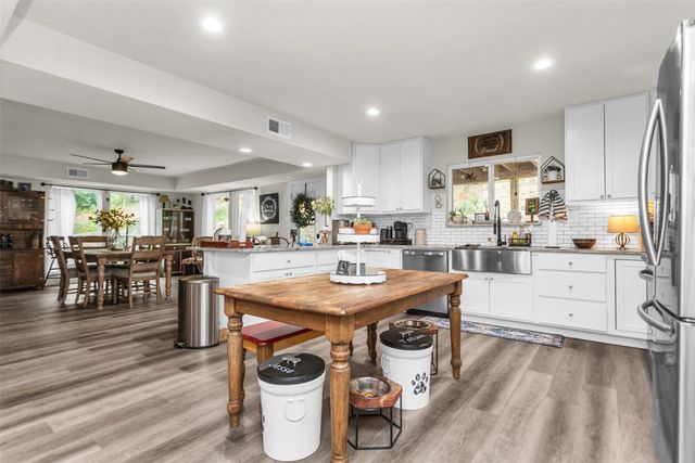 3963 Summit Ridge Drive, Corinth, TX 76210