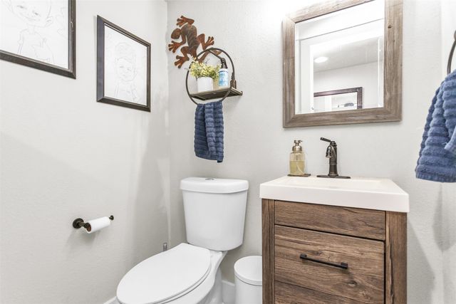 3963 Summit Ridge Drive, Corinth, TX 76210