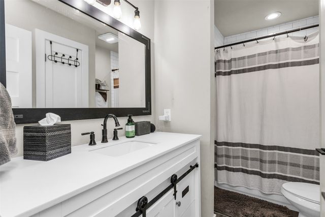 3963 Summit Ridge Drive, Corinth, TX 76210