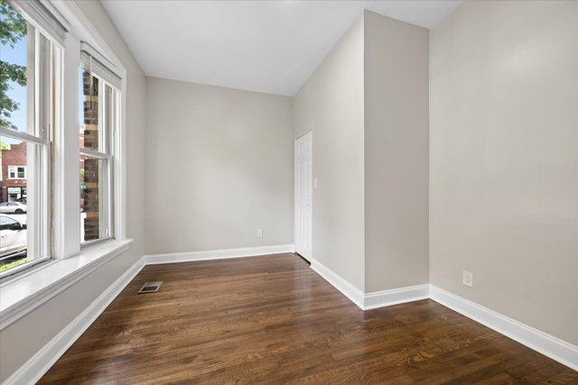 2405 W McLean Avenue 1, Chicago, IL 60647