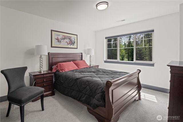 21002 SE 216th Way, Maple Valley, WA 98038