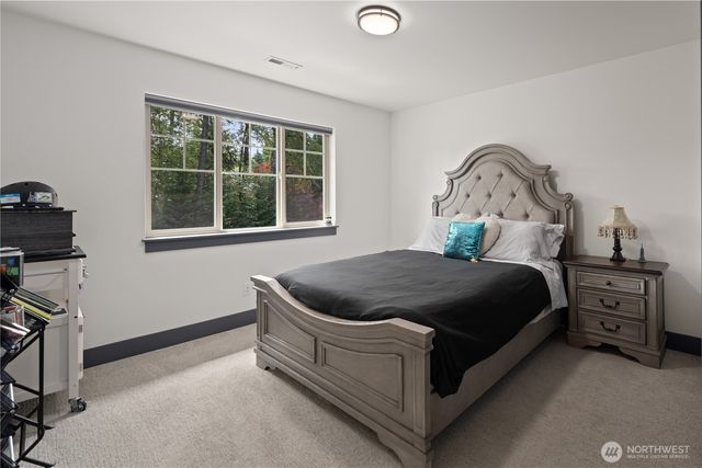 21002 SE 216th Way, Maple Valley, WA 98038