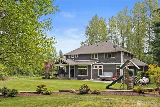 21002 SE 216th Way, Maple Valley, WA 98038