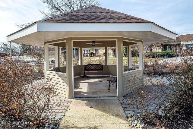 872A Balmoral Court A, Lakewood, NJ 08701