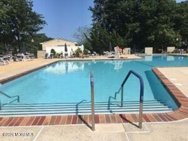 872A Balmoral Court A, Lakewood, NJ 08701