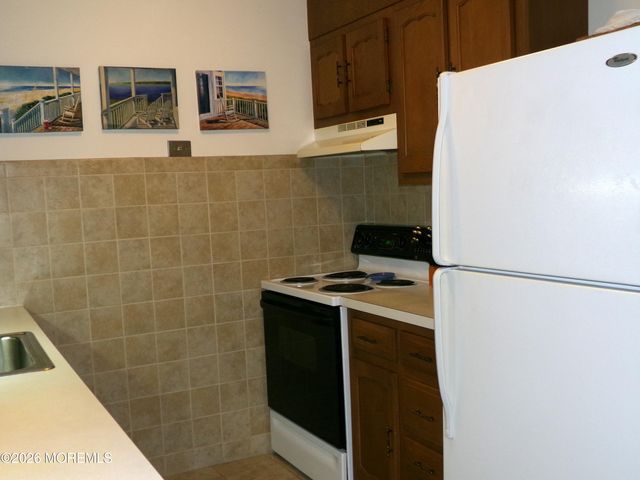 872A Balmoral Court A, Lakewood, NJ 08701