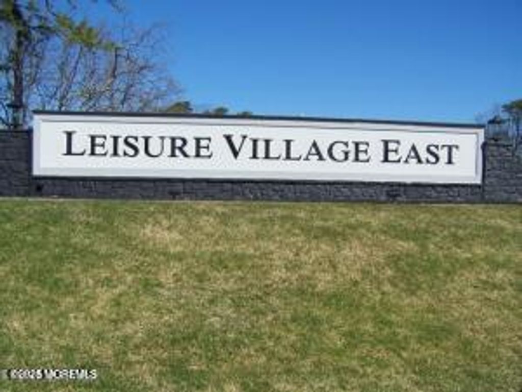 872A Balmoral Court A, Lakewood, NJ 08701