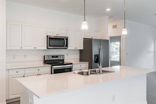 889 SERENADE STREET NW, Palm Bay, FL 32907