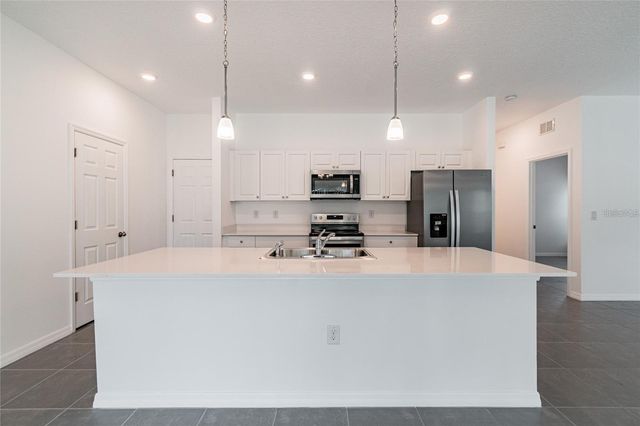 889 SERENADE STREET NW, Palm Bay, FL 32907