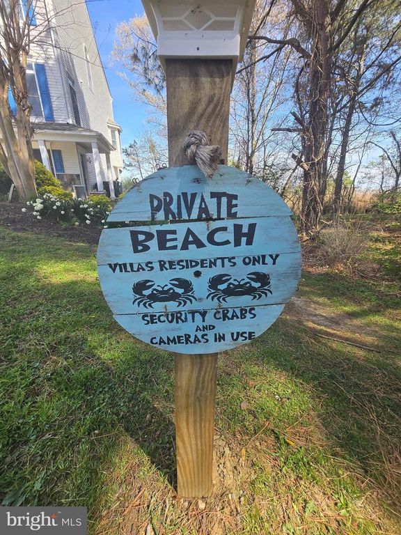 Image 17 of property listing at 48390 SUNBURST DR, Lexington Park, MD 20653