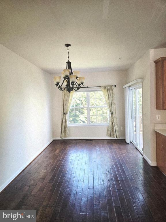 Image 6 of property listing at 48390 SUNBURST DR, Lexington Park, MD 20653