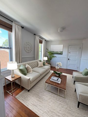 253 Sea Cliff Avenue 1, Sea Cliff, NY 11579