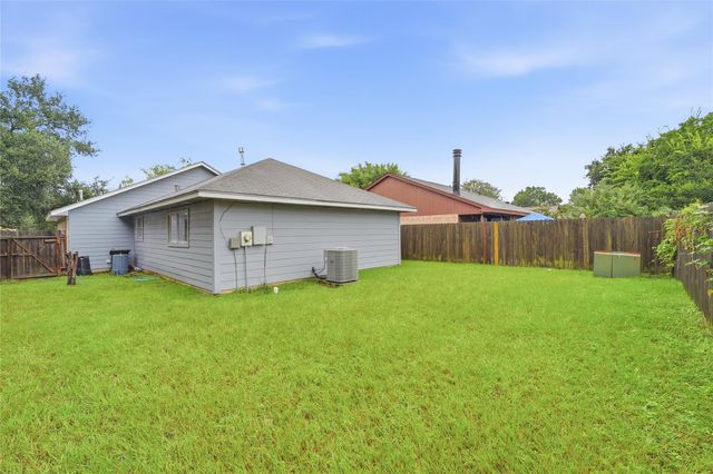 4411 Daisy Meadow Drive, Katy, TX 77449