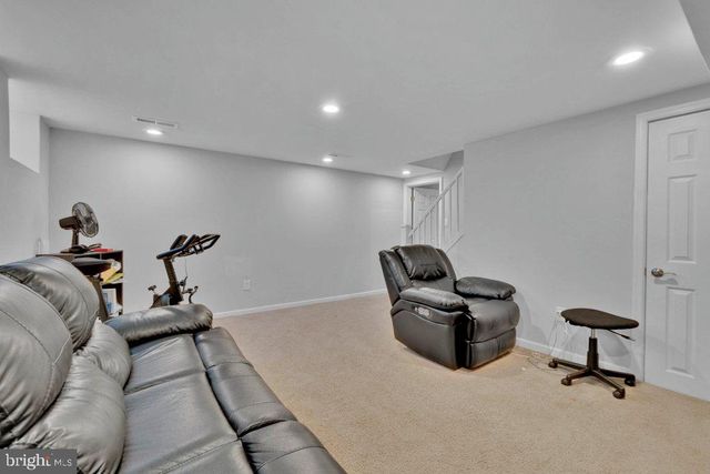 1329 HALSTEAD RD, Baltimore, MD 21234