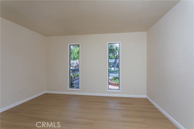 405 N Brighton, Burbank, CA 91506