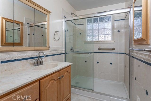 405 N Brighton, Burbank, CA 91506