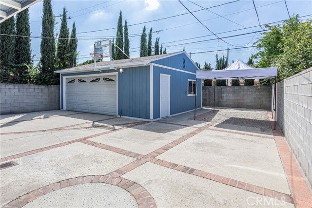 405 N Brighton, Burbank, CA 91506