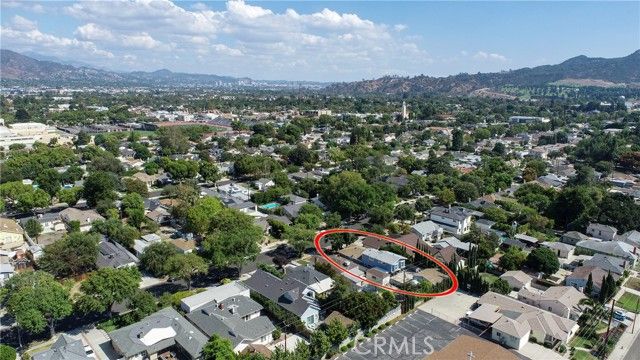 405 N Brighton, Burbank, CA 91506