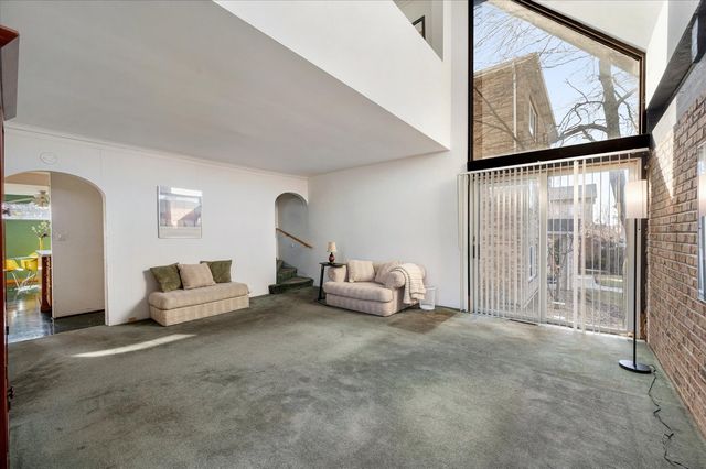 2839 Pearl Street, Franklin Park, IL 60131