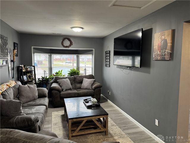 109 Ostend Drive, Brookville, OH 45309