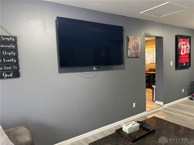 109 Ostend Drive, Brookville, OH 45309