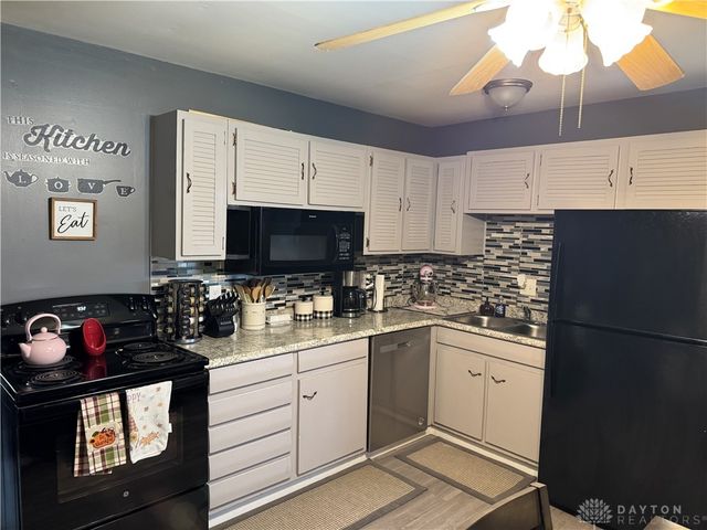 109 Ostend Drive, Brookville, OH 45309