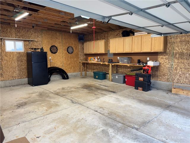 109 Ostend Drive, Brookville, OH 45309