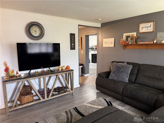 109 Ostend Drive, Brookville, OH 45309