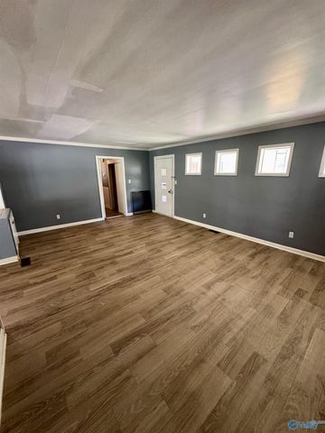 1305 S Madison Street, Athens, AL 35611