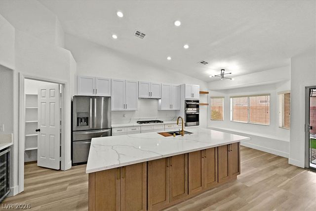 1125 Heaton Avenue, Henderson, NV 89052
