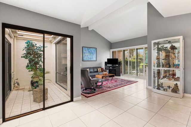 279 Serena Drive, Palm Desert, CA 92260