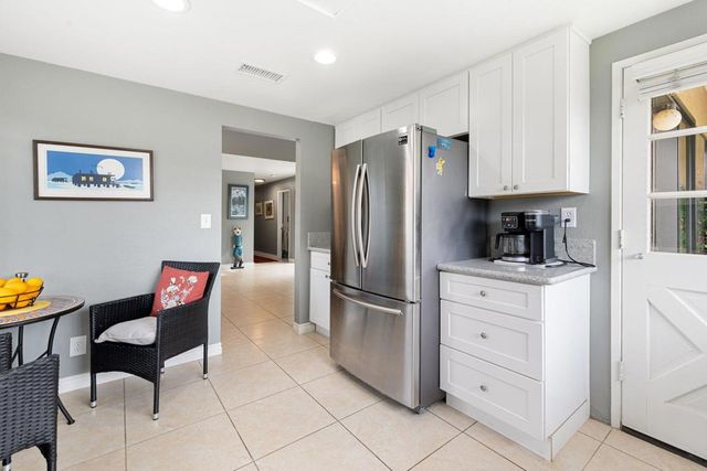 279 Serena Drive, Palm Desert, CA 92260