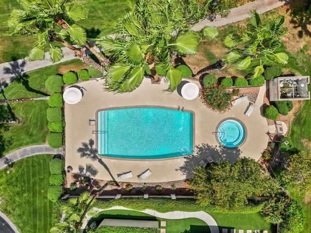 279 Serena Drive, Palm Desert, CA 92260