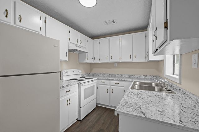 2409 Bell Avenue, Hephzibah, GA 30815