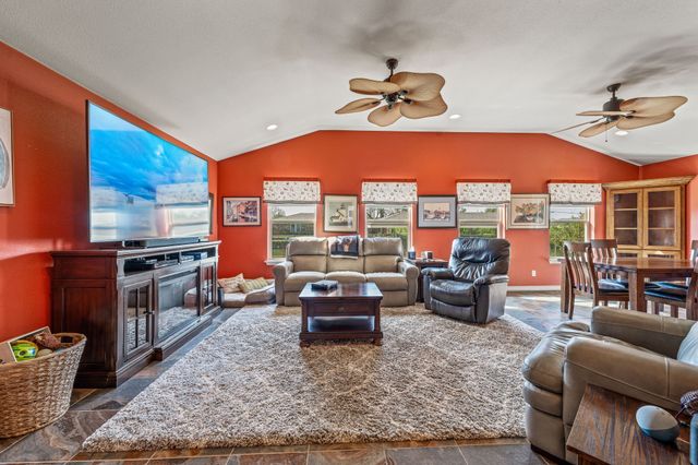 213 Bahama Court, Granbury, TX 76048