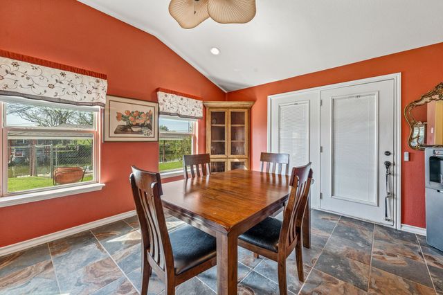 213 Bahama Court, Granbury, TX 76048