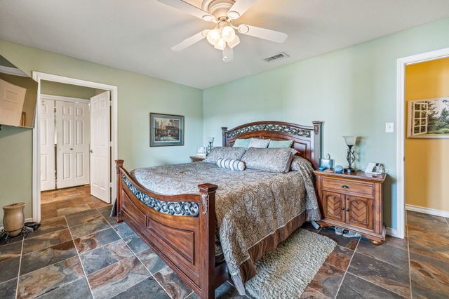 213 Bahama Court, Granbury, TX 76048