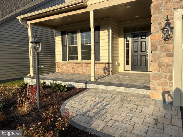 610 GREENBRIAR PATH, Cochranville, PA 19330