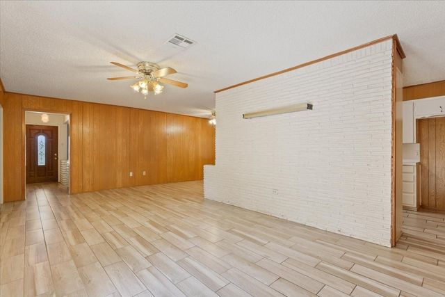 5807 Caldwell Drive, Waco, TX 76710