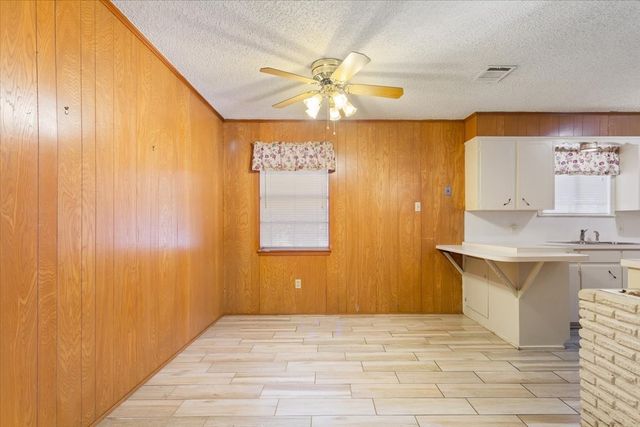 5807 Caldwell Drive, Waco, TX 76710