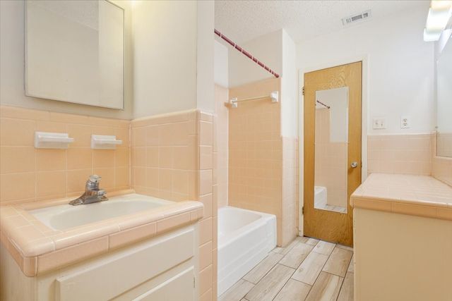5807 Caldwell Drive, Waco, TX 76710