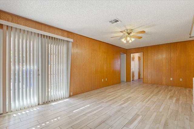 5807 Caldwell Drive, Waco, TX 76710