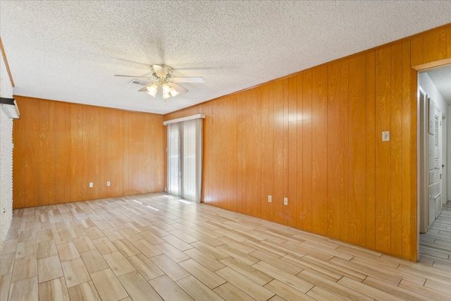 5807 Caldwell Drive, Waco, TX 76710