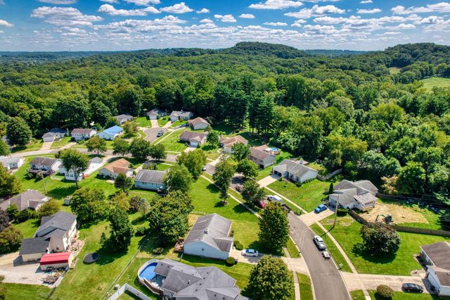 1133 Coventry Circle, Lancaster, OH 43130