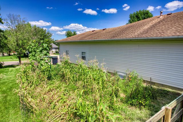 1133 Coventry Circle, Lancaster, OH 43130