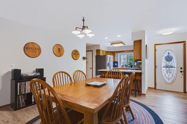 1133 Coventry Circle, Lancaster, OH 43130